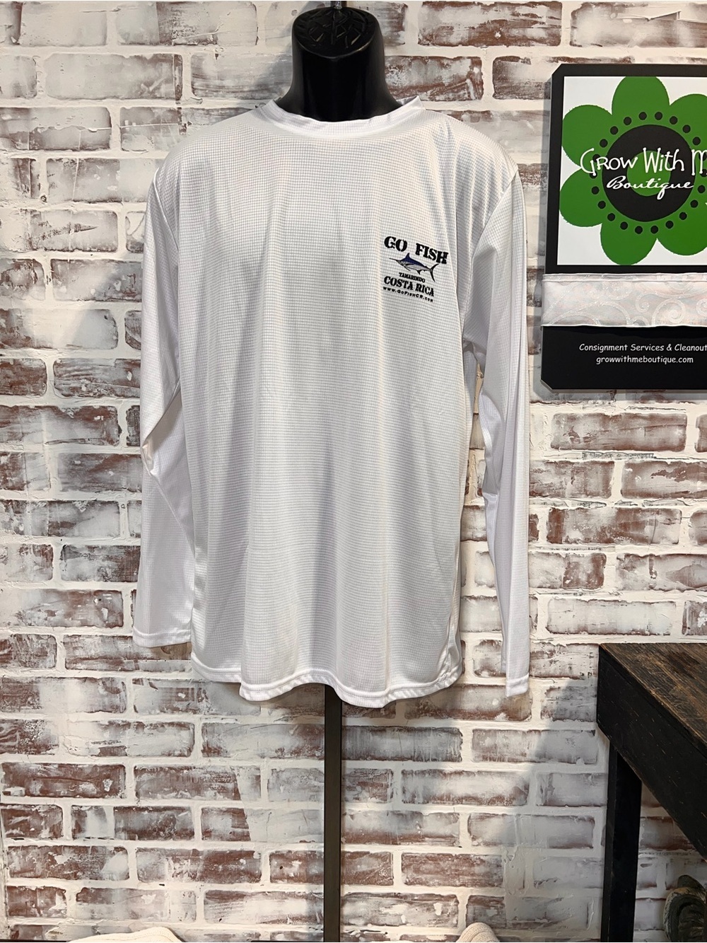Costa Rica Men's White Long-Sleeve Performance Shirt large